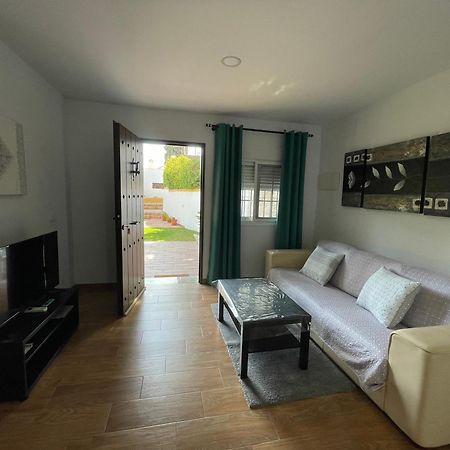 Encantador Apartamento-Centrico-Con Amplio Jardin Torremolinos Dış mekan fotoğraf